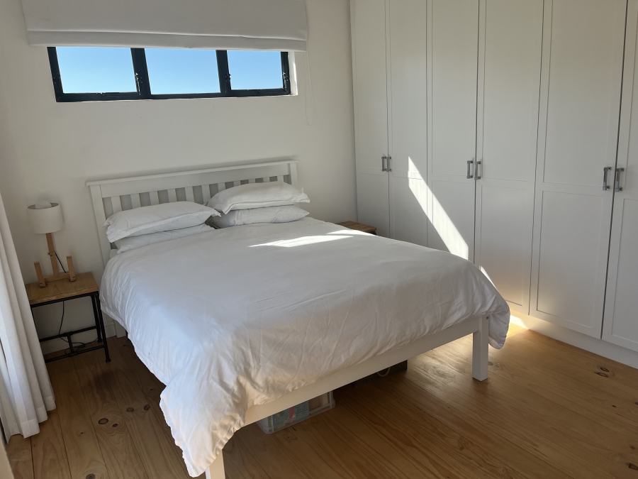 To Let 3 Bedroom Property for Rent in Pringle Bay Western Cape